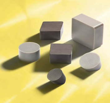 Inserti in CBN e ceramica per acciai temprati